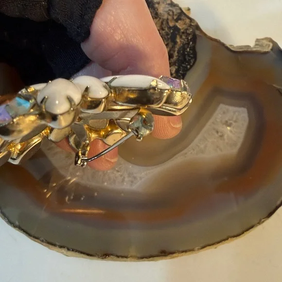 Vintage Milk glass White & AB Iridescent Brooch GUC 2” - Picture 8 of 11